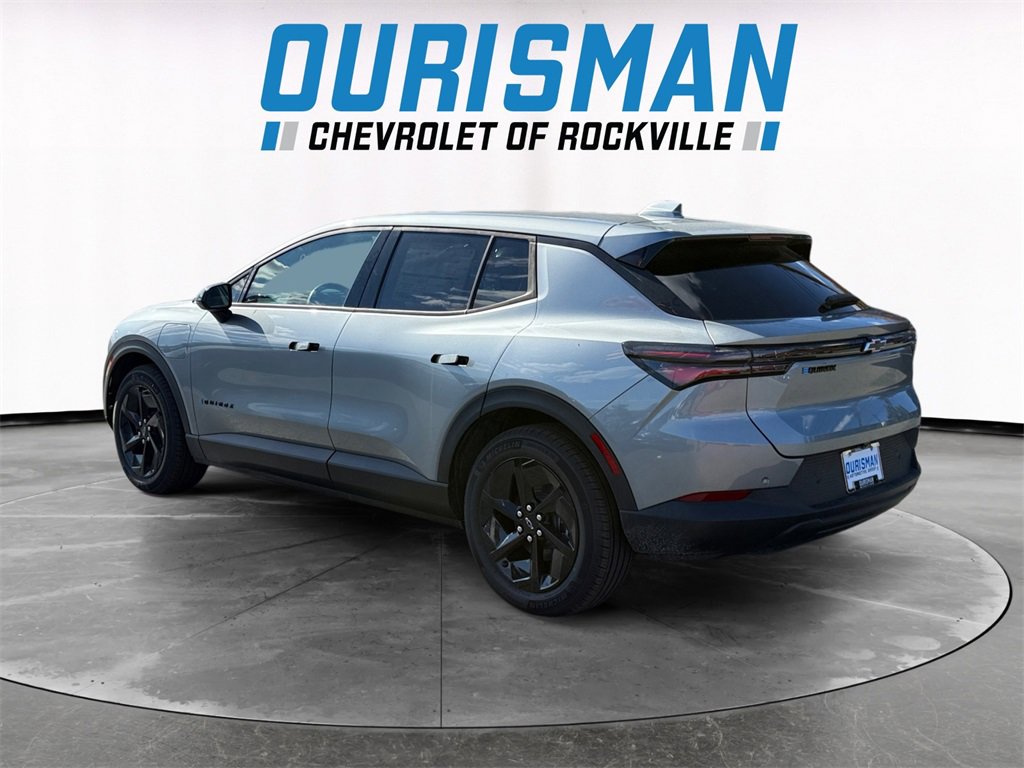 New 2026 Chevrolet Equinox EV LT w/ Midnight Package image 4