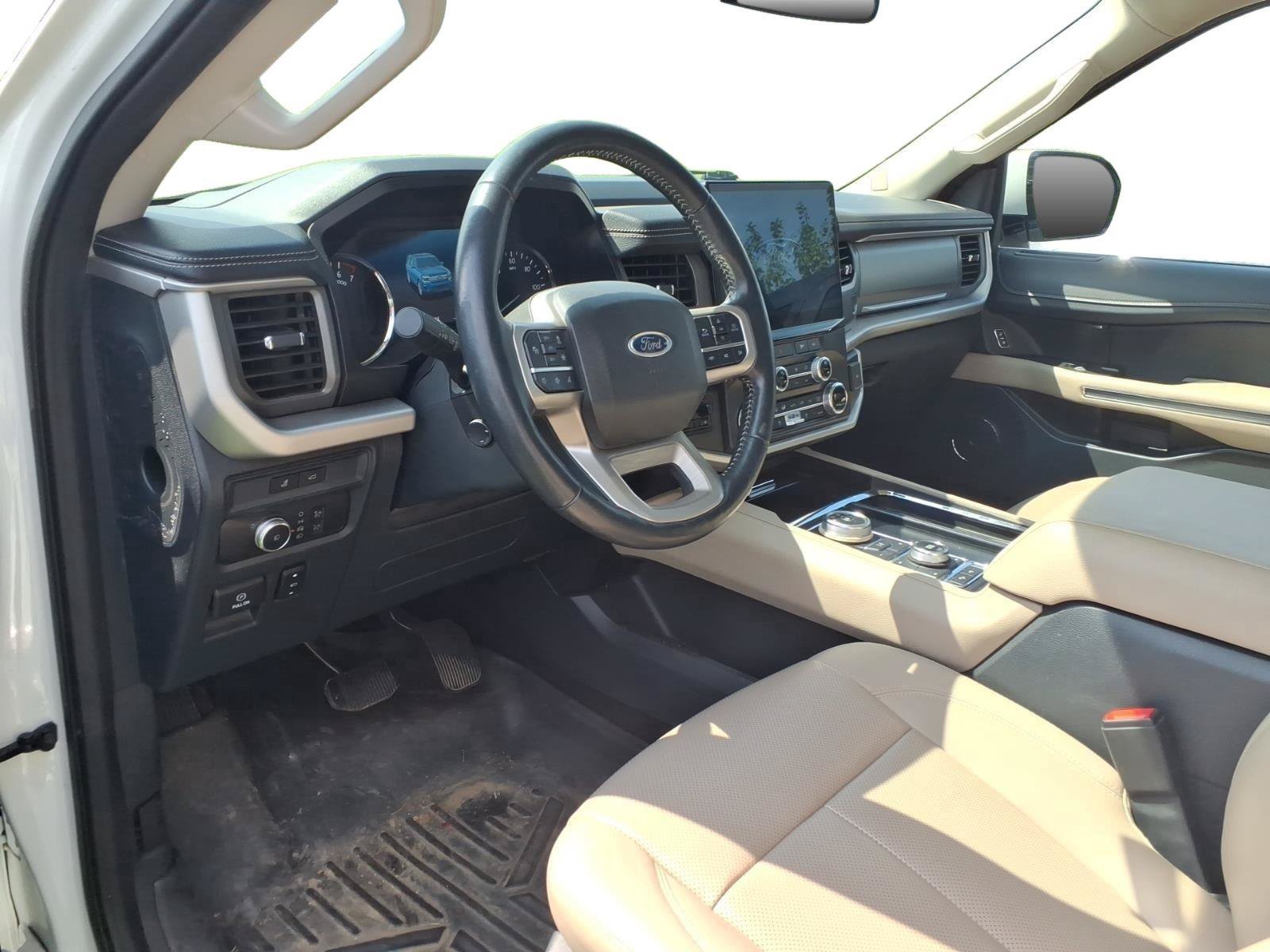 Used 2022 Ford Expedition Max XLT AWD/4WD image 6