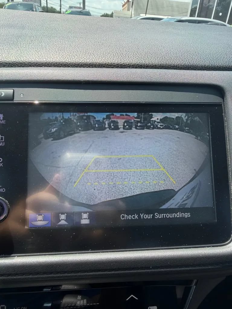 Used 2019 Honda HR-V EX-L image 19