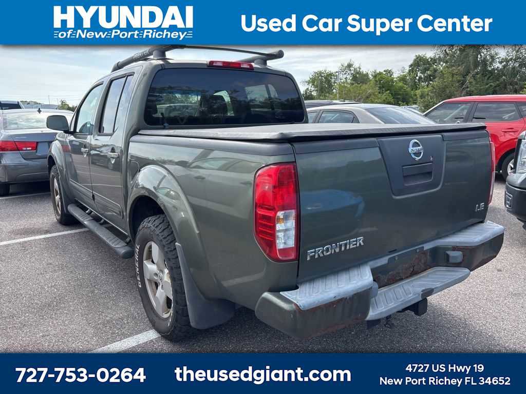 Used 2005 Nissan Frontier LE w/ (X01) Leather Pkg image 2