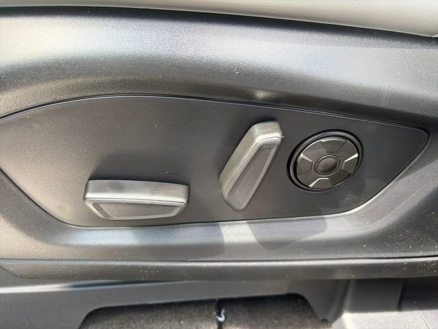 New 2026 Ford Explorer Platinum image 18