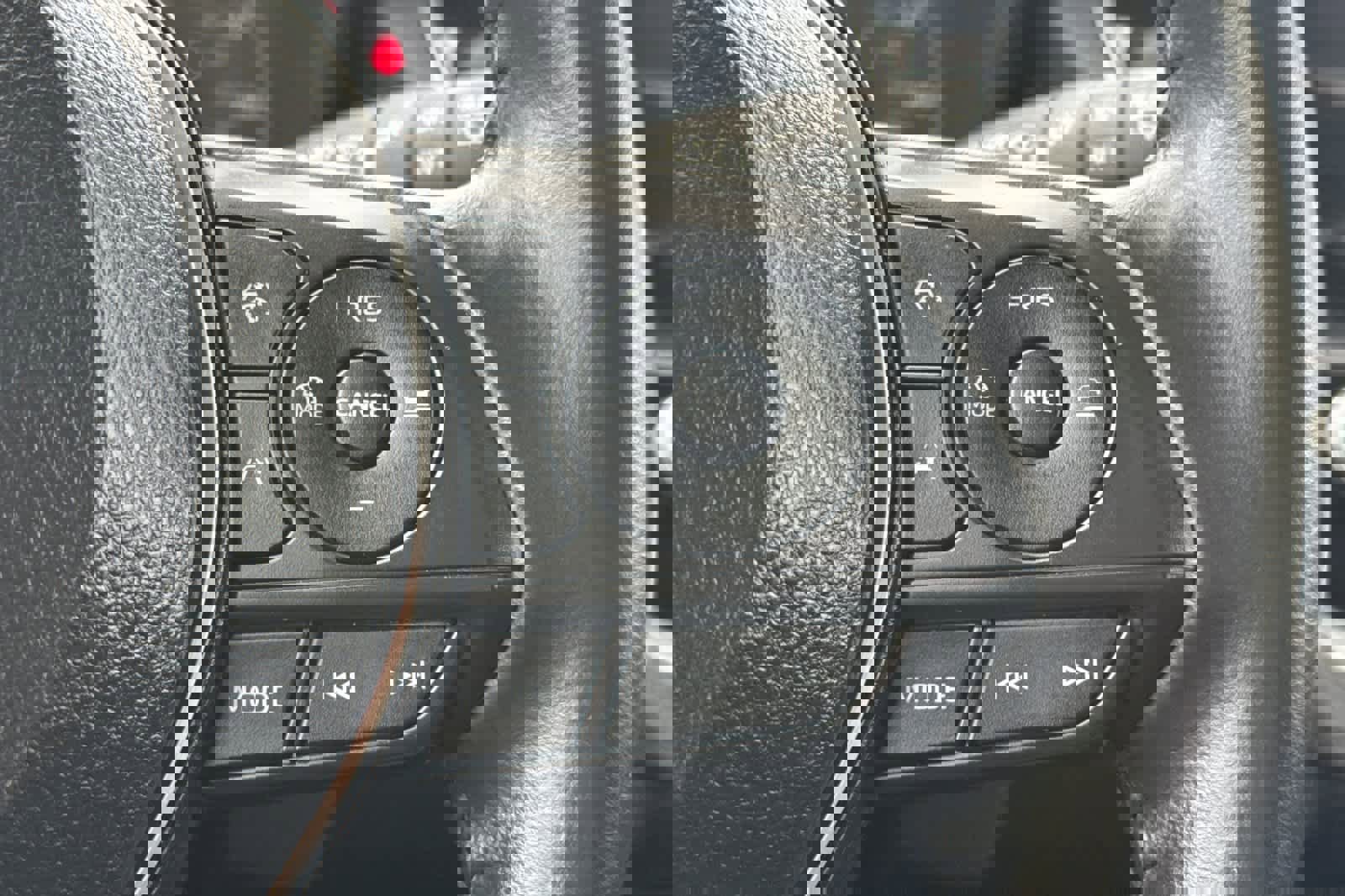 Certified 2023 Toyota Corolla Cross LE image 27