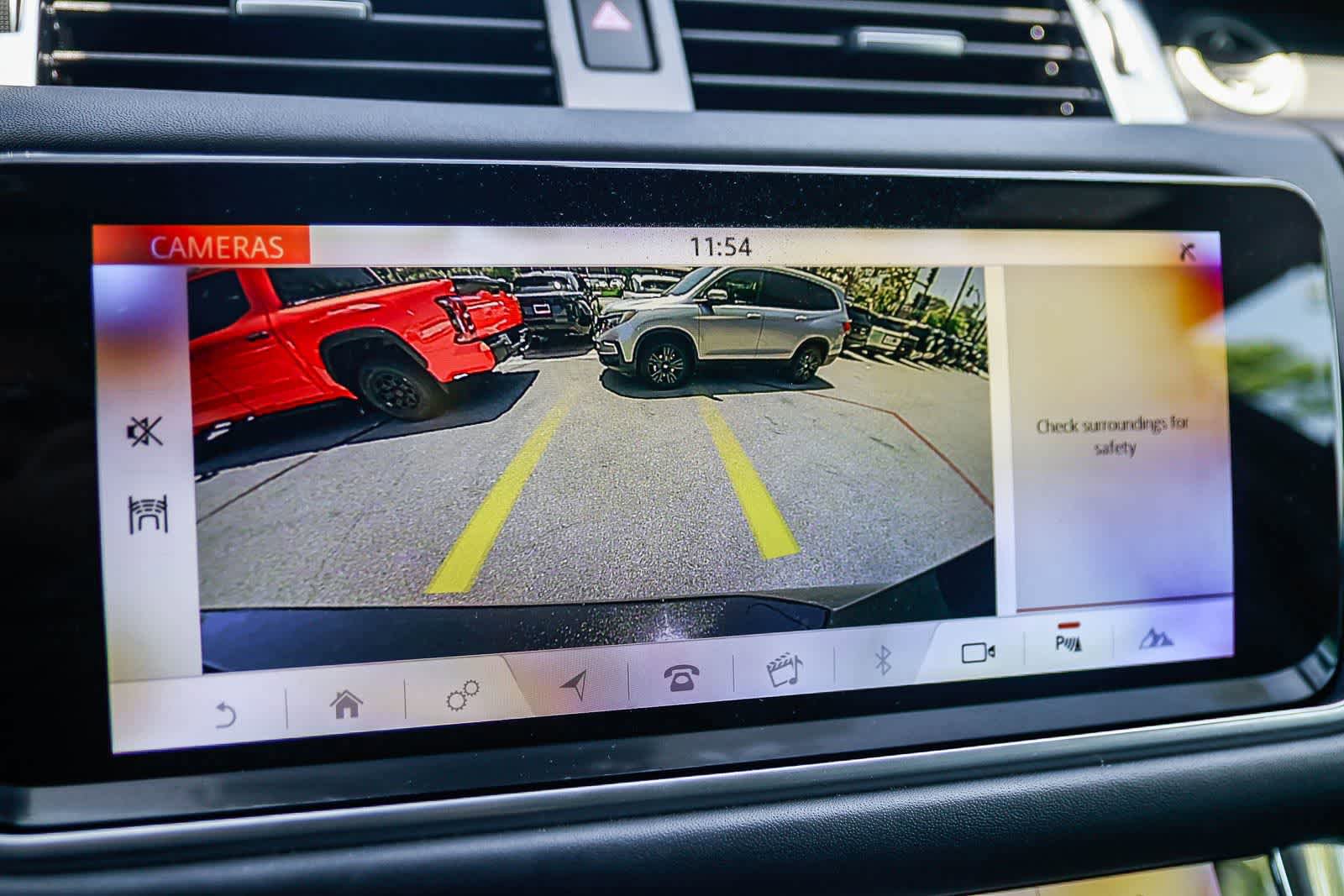 Used 2021 Land Rover Range Rover Sport HST AWD/4WD image 26