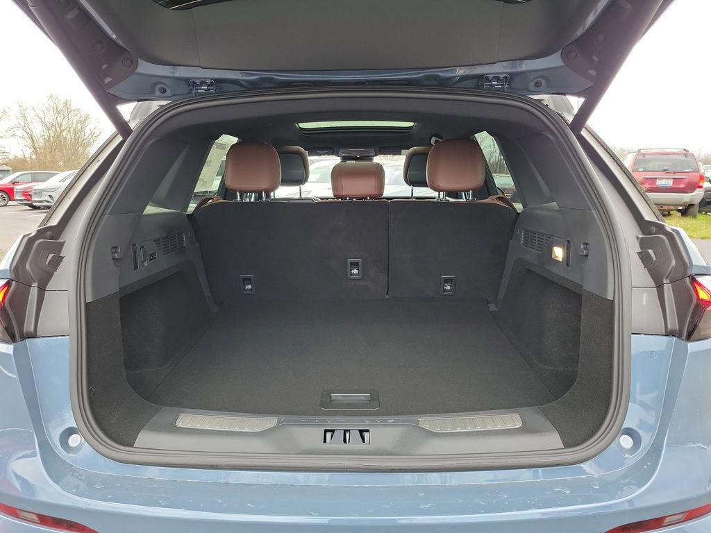 New 2026 Lincoln Nautilus Reserve w/ Jet Appearance Package image 10