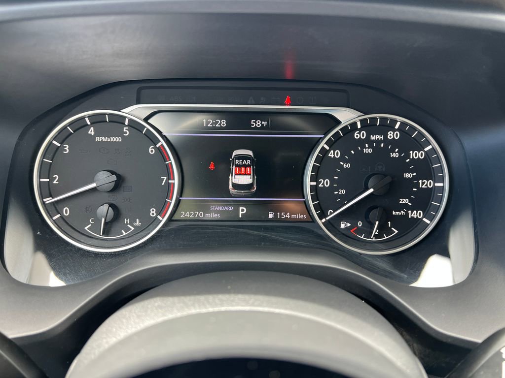 Used 2023 Nissan Rogue SV image 27