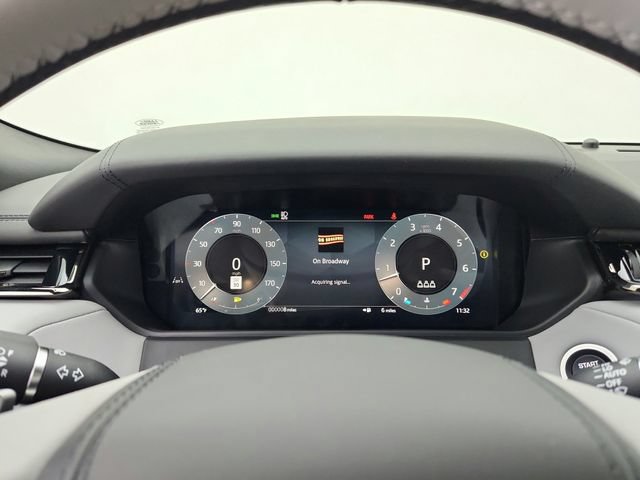 Certified 2026 Land Rover Range Rover Velar Dynamic SE AWD/4WD image 27