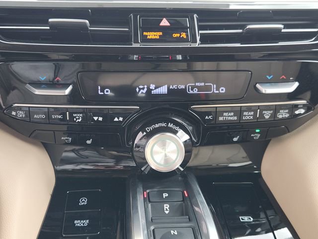 Used 2023 Acura MDX SH-AWD image 17