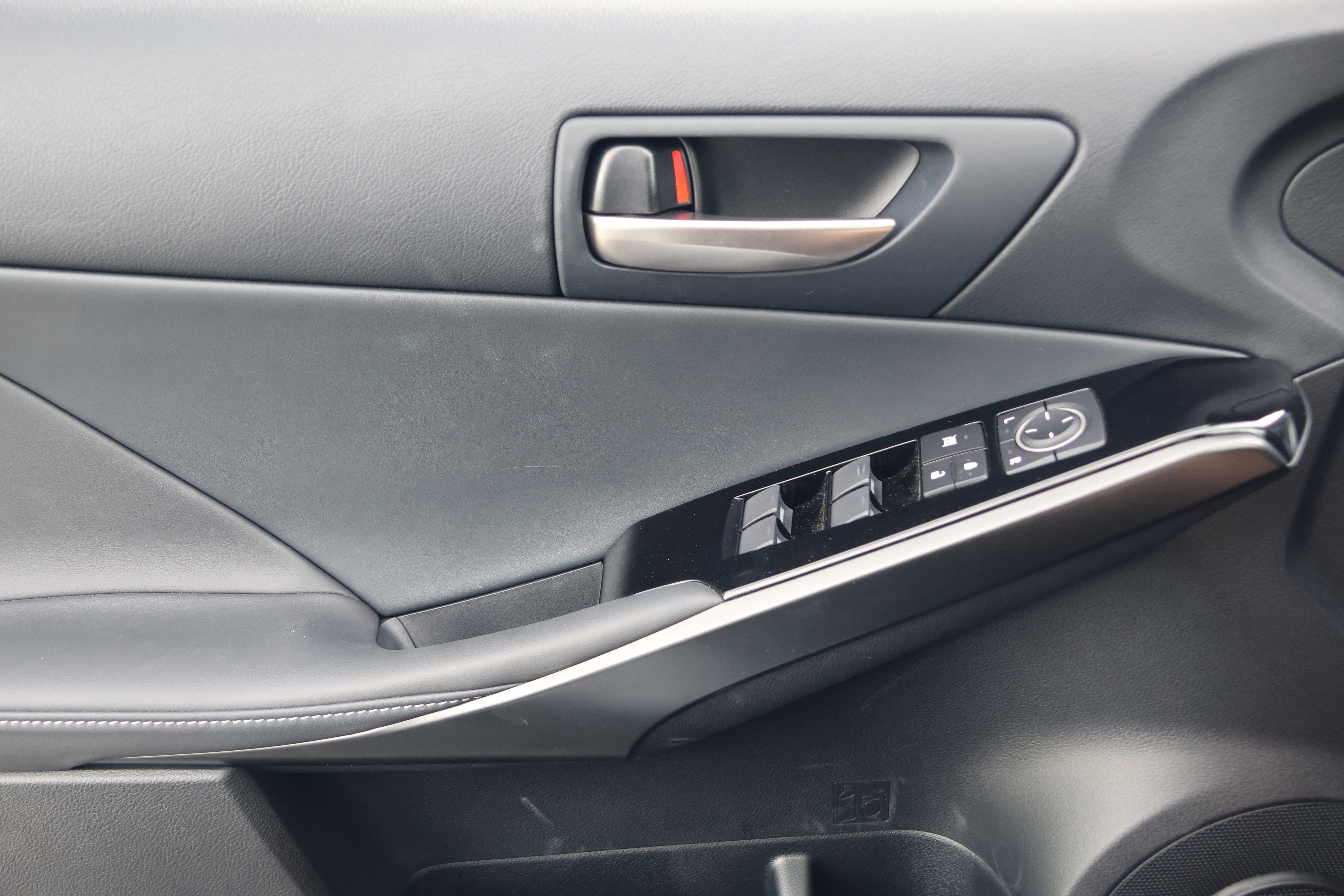 Used 2024 Lexus IS 300 w/ Comfort Package image 12