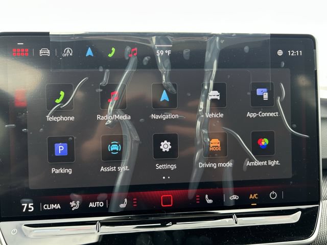 New 2026 Volkswagen GTI SE FWD image 12