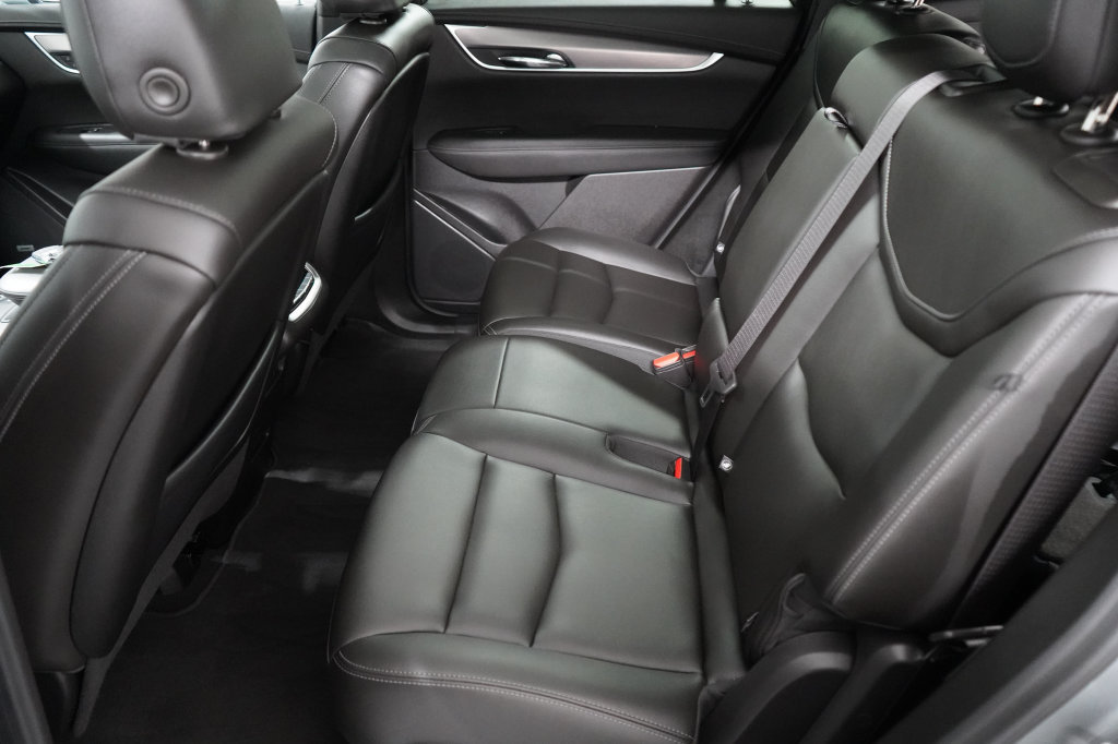 Used 2023 Cadillac XT6 Luxury AWD/4WD image 19