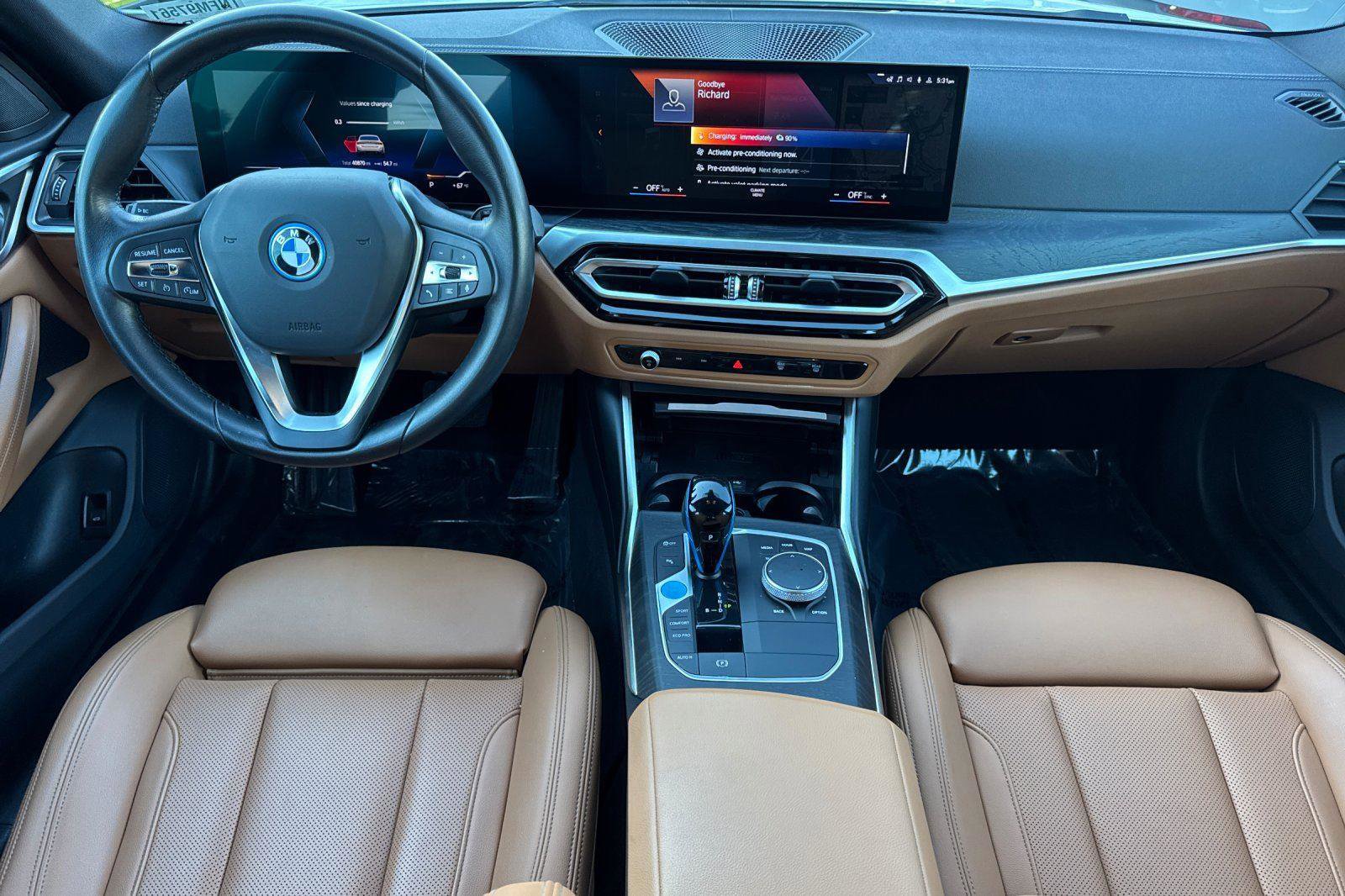 Used 2022 BMW i4 eDrive40 image 12