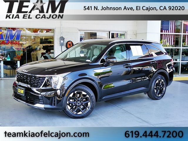 Certified 2025 Kia Sorento S w/ Panoramic Sunroof Package FWD image 1