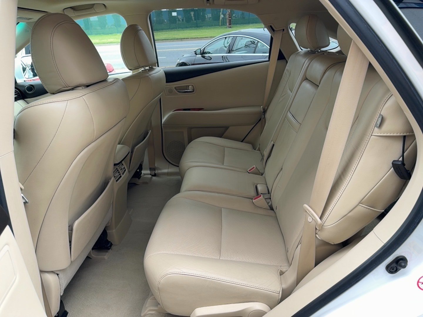 Used 2011 Lexus RX 350 AWD w/ Premium Pkg image 19