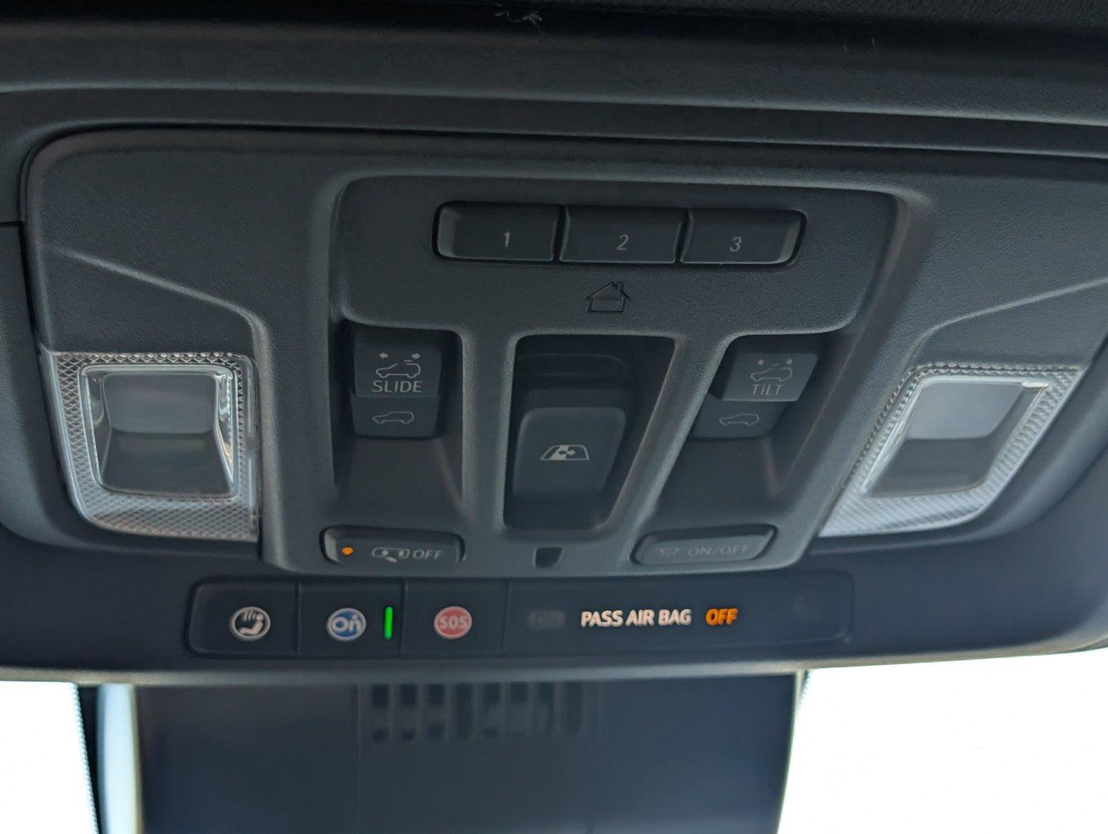 Used 2024 GMC Sierra 2500 AT4 w/ AT4 Premium Plus Package AWD/4WD image 24