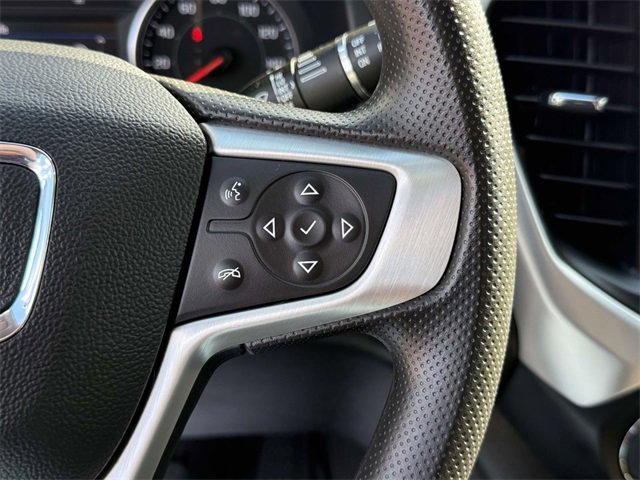 Certified 2023 GMC Acadia SLE w/ Driver Convenience Package image 17