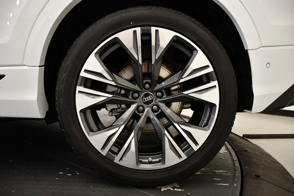 New 2026 Audi Q8 Premium Plus image 15