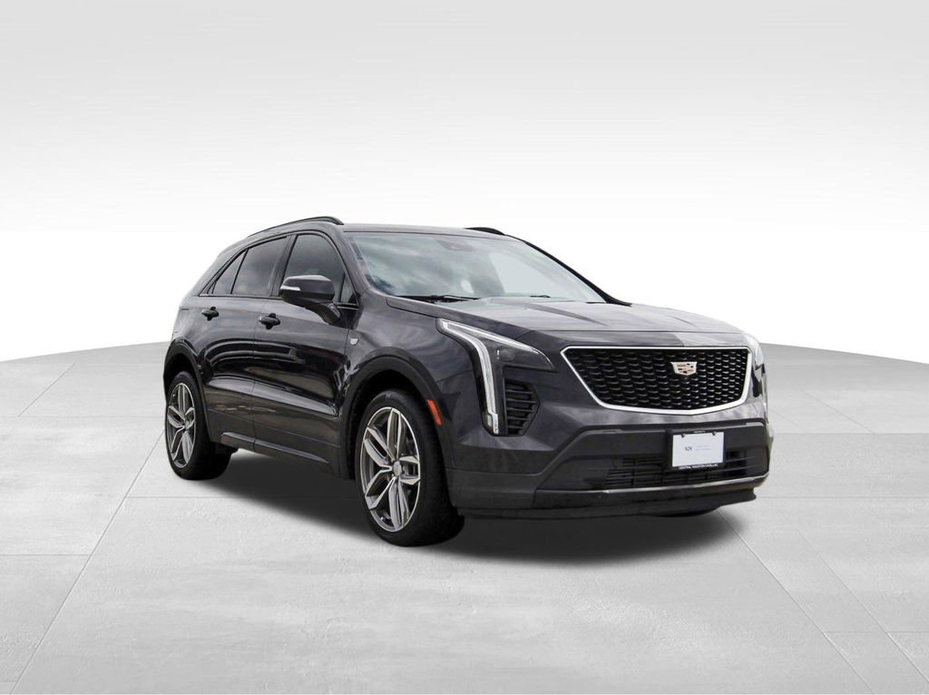Used 2022 Cadillac XT4 Sport w/ Comfort Package FWD image 1