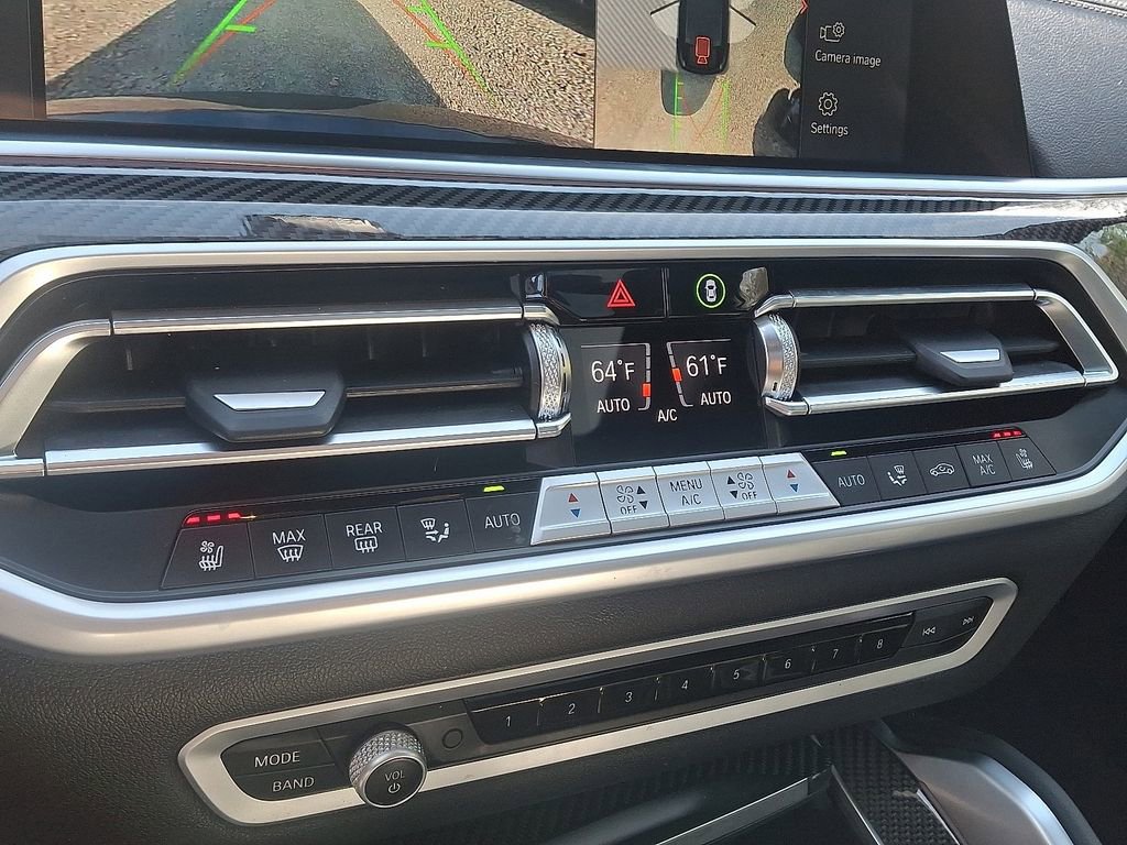 Certified 2023 BMW X6 M50i w/ Executive Package image 18