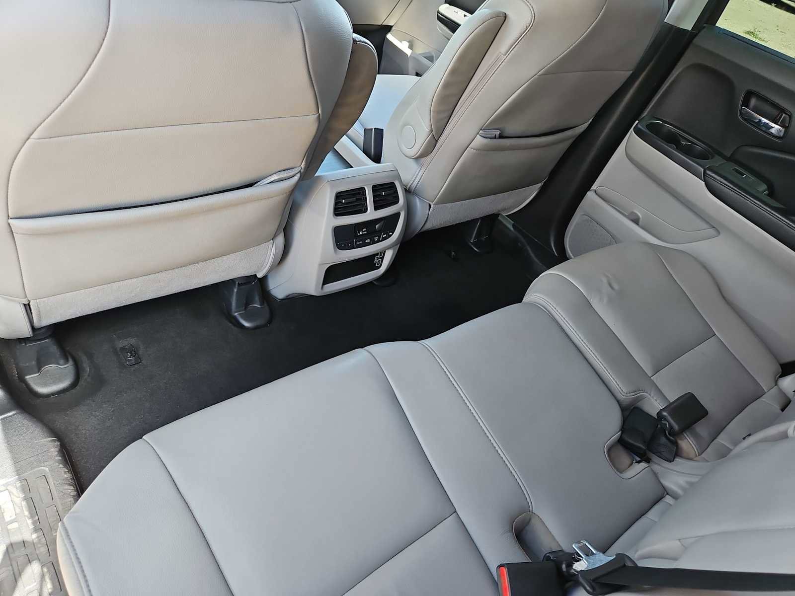 Used 2019 Honda Pilot EX-L image 18
