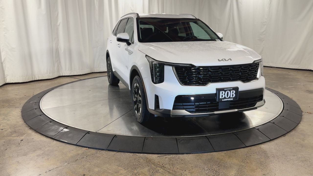 New 2026 Kia Sorento S image 3