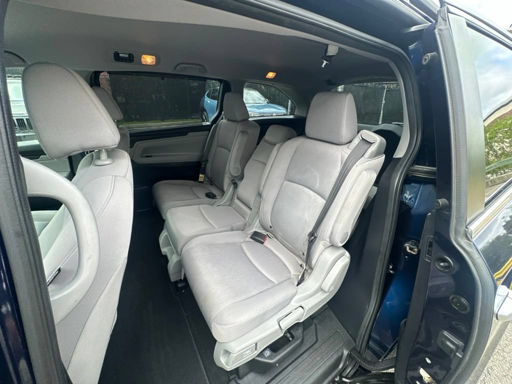 Used 2018 Honda Odyssey EX image 27