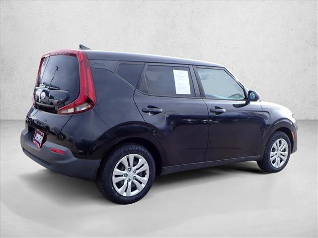 Used 2020 Kia Soul LX image 4