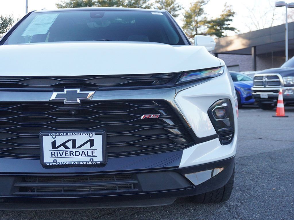 Used 2024 Chevrolet Blazer RS w/ Driver Confidence II Package image 18