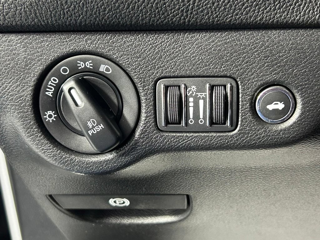 Used 2021 Dodge Challenger R/T Scat Pack RWD image 26