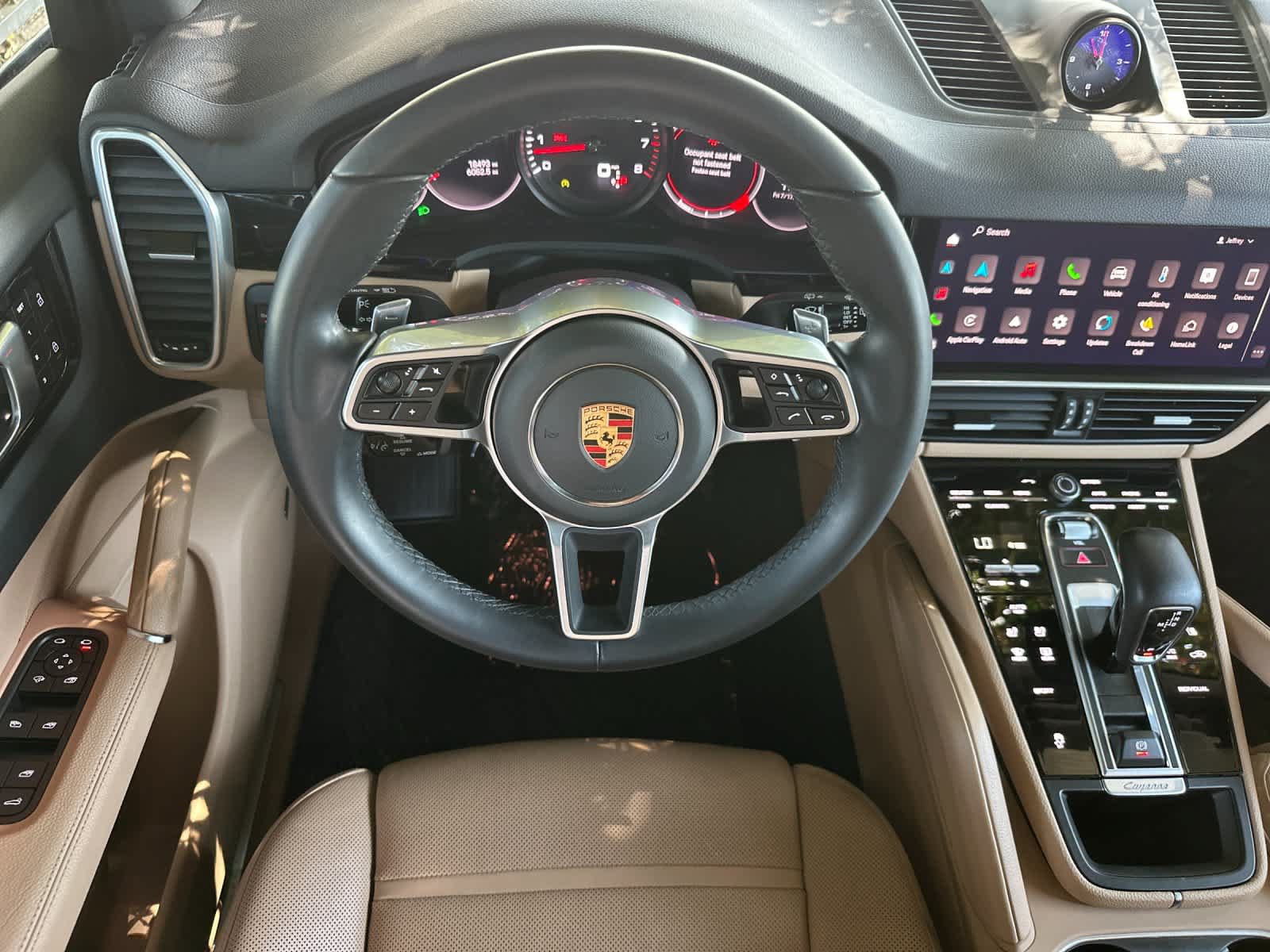 Certified 2023 Porsche Cayenne AWD/4WD image 15