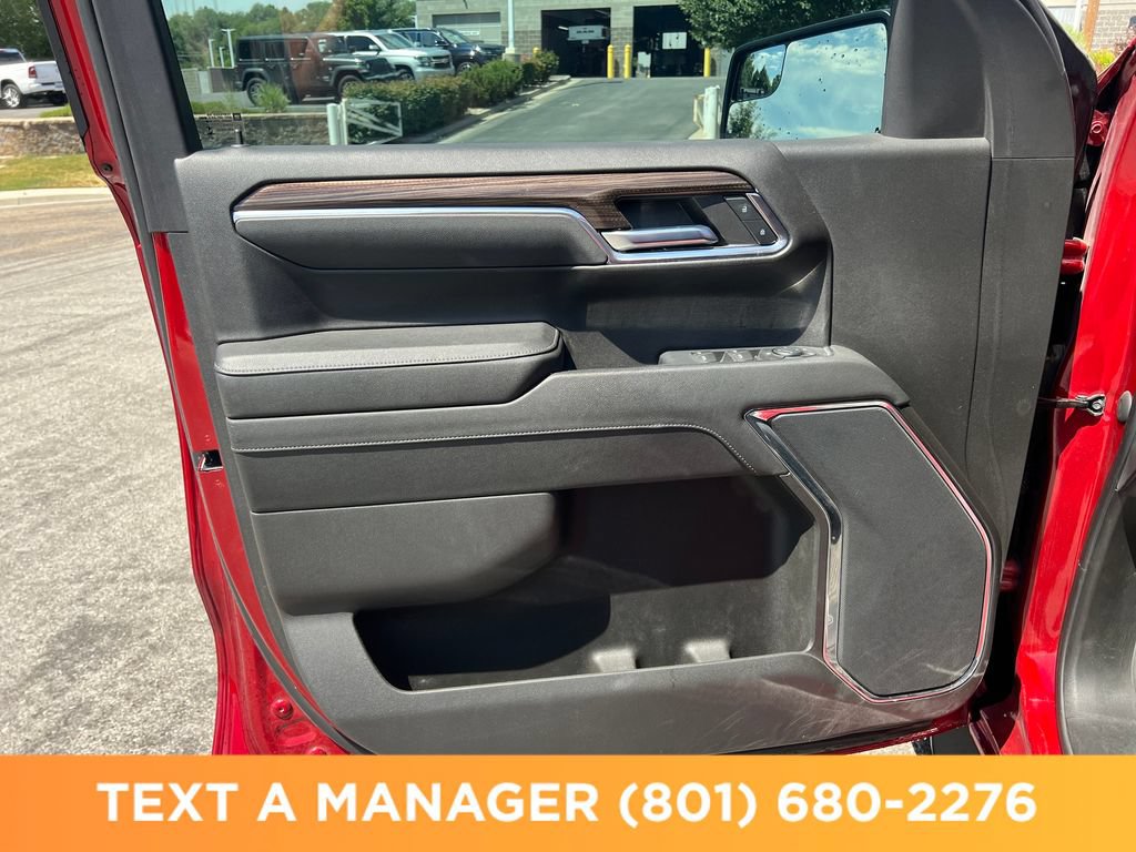 Used 2023 Chevrolet Silverado 1500 RST AWD/4WD image 13