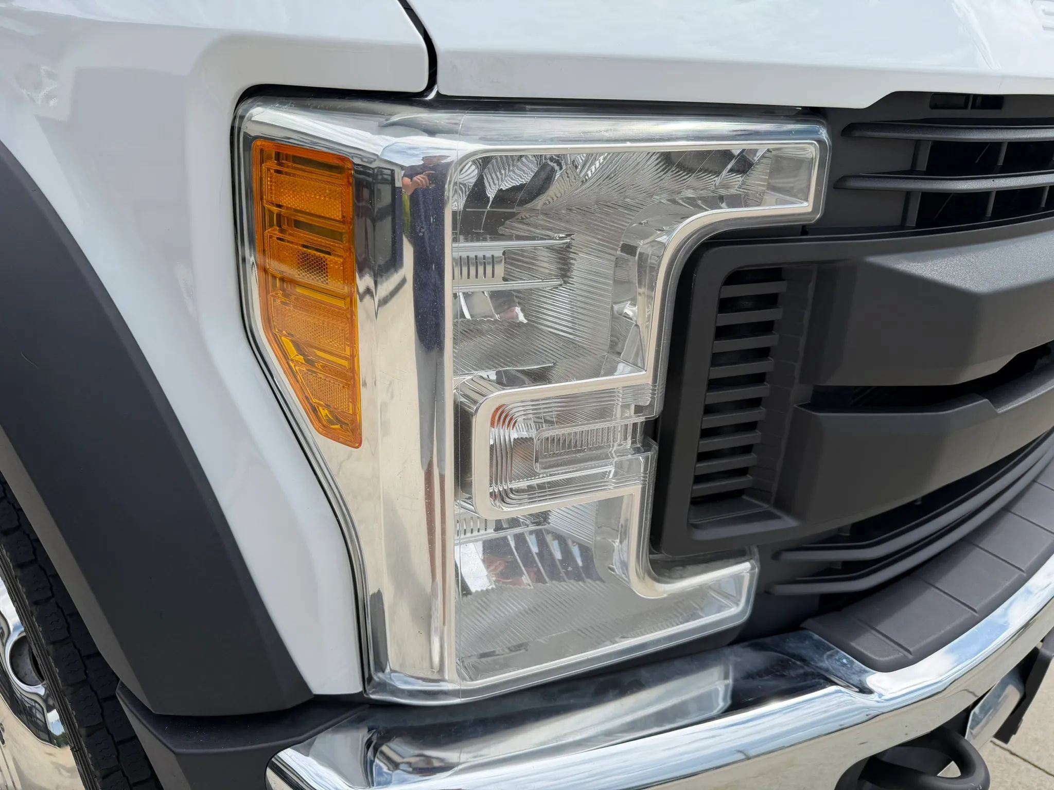 Used 2017 Ford F450 XL w/ Power Equipment Group AWD/4WD image 60