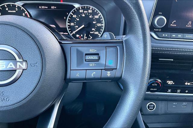 Certified 2023 Nissan Rogue SV image 24