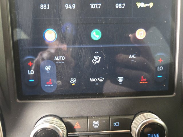 Used 2023 Ford Edge SEL w/ Convenience Package AWD/4WD image 12