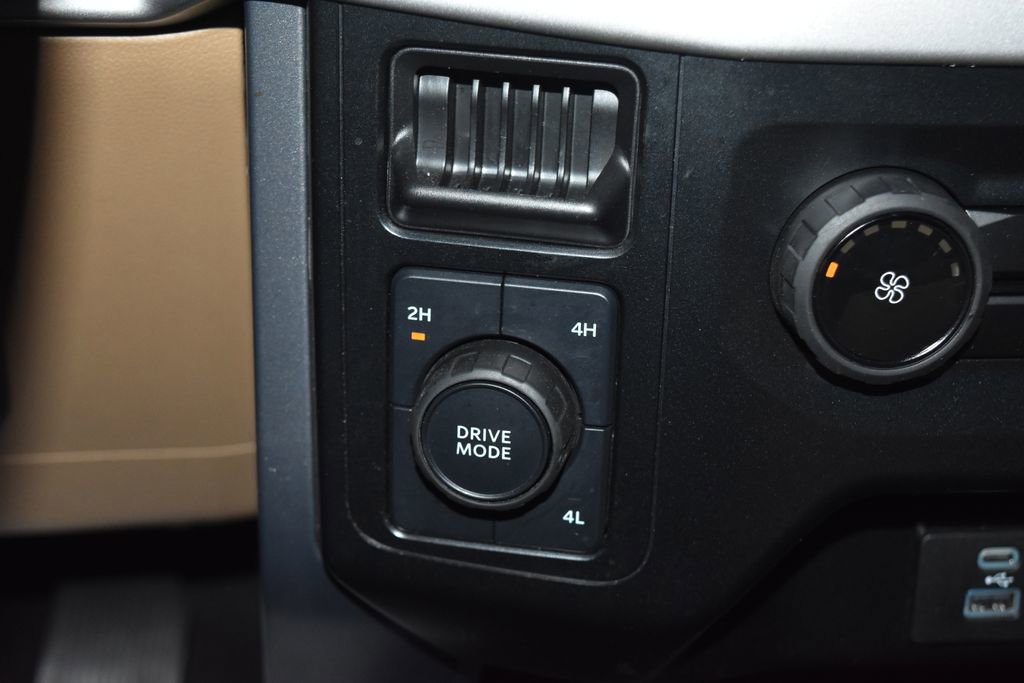 Used 2023 Ford F150 XLT image 12