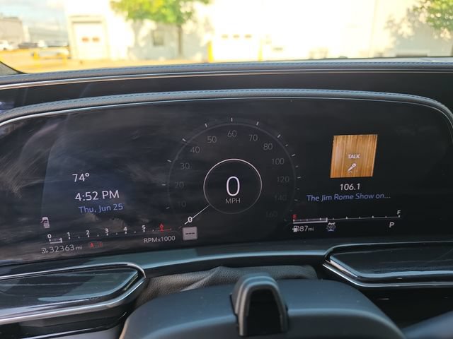 Certified 2024 Cadillac Escalade Sport AWD/4WD image 21