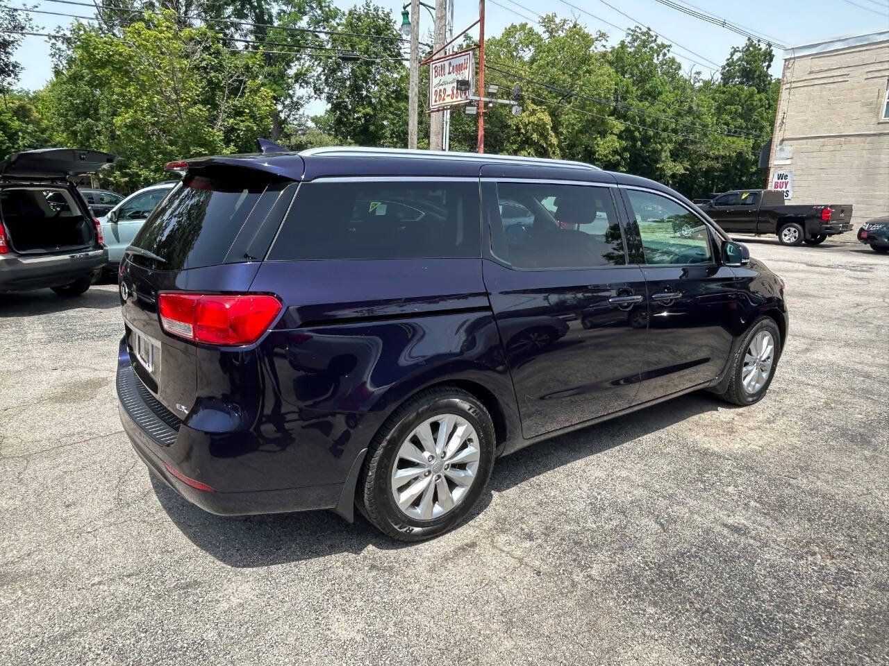 Used 2018 Kia Sedona EX FWD image 12