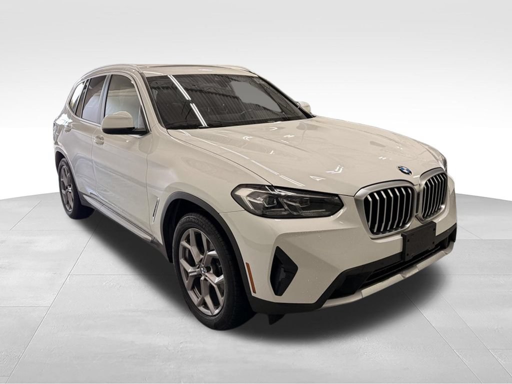 Used 2023 BMW X3 xDrive30i w/ Premium Package AWD/4WD image 7