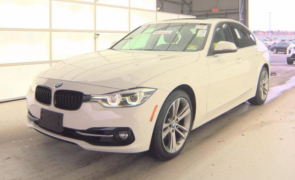 Used 2018 BMW 330i xDrive Sedan w/ Convenience Package