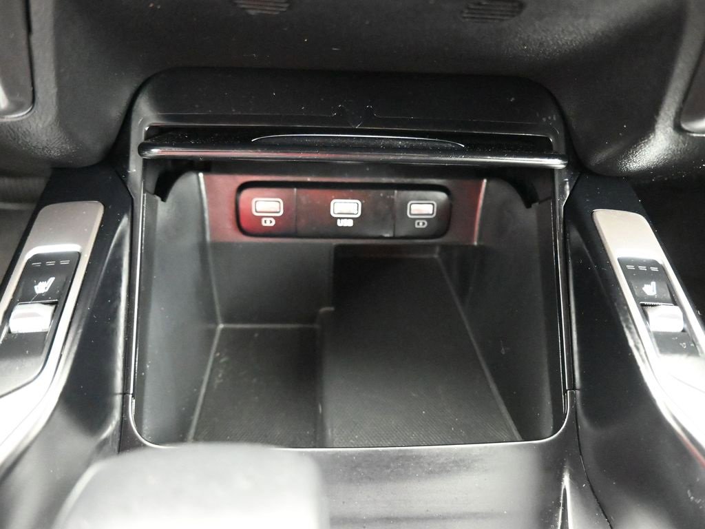 Used 2022 Kia Sorento S image 23