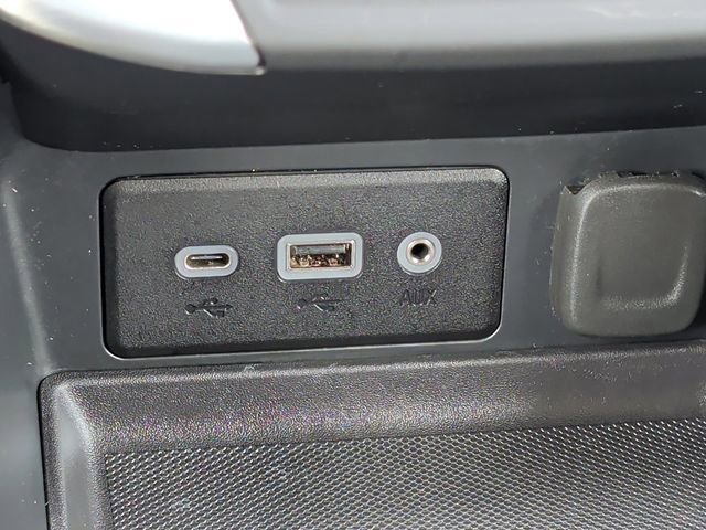 Used 2024 GMC Terrain SLE image 6