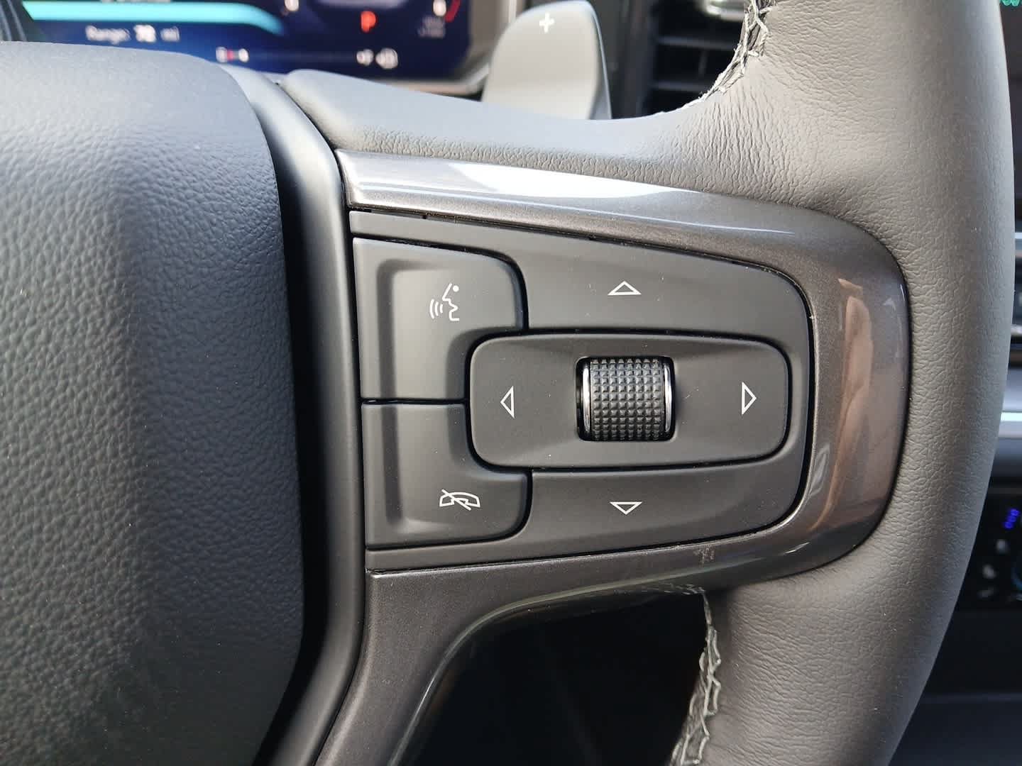 New 2026 Chevrolet Silverado 1500 High Country w/ High Country Premium Package AWD/4WD image 38