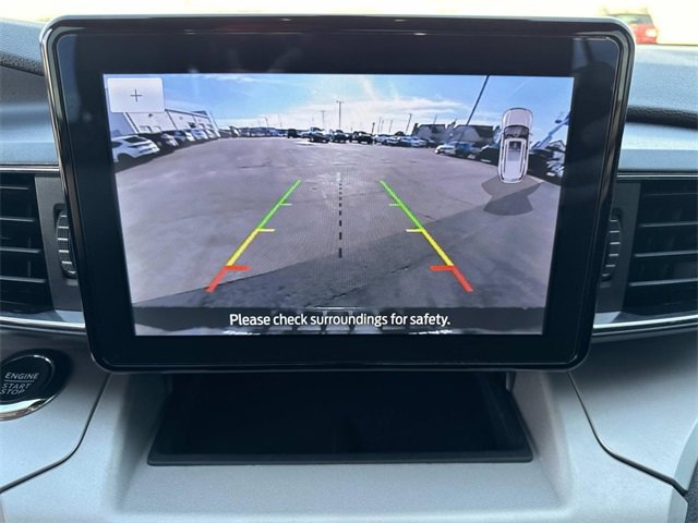 Used 2023 Ford Explorer XLT w/ Equipment Group 202A image 21