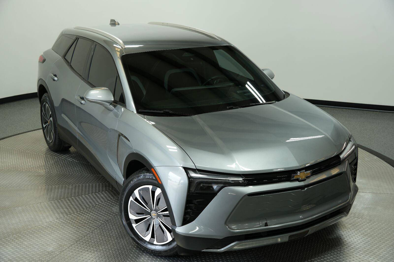 Certified 2024 Chevrolet Blazer EV LT AWD/4WD image 53