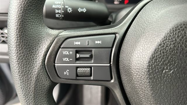 Used 2025 Honda Accord SE image 13