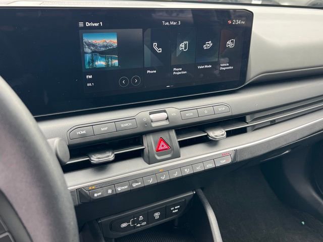 Certified 2025 Kia K4 LXS image 20