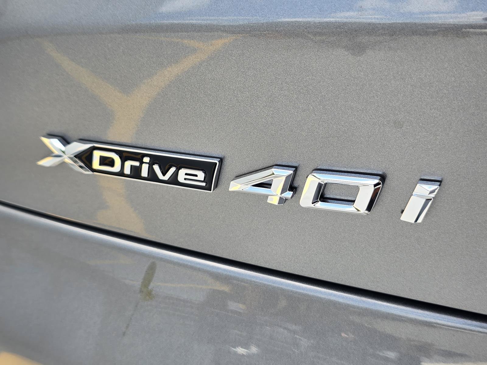 New 2026 BMW X5 xDrive40i w/ M Sport Package AWD/4WD image 5