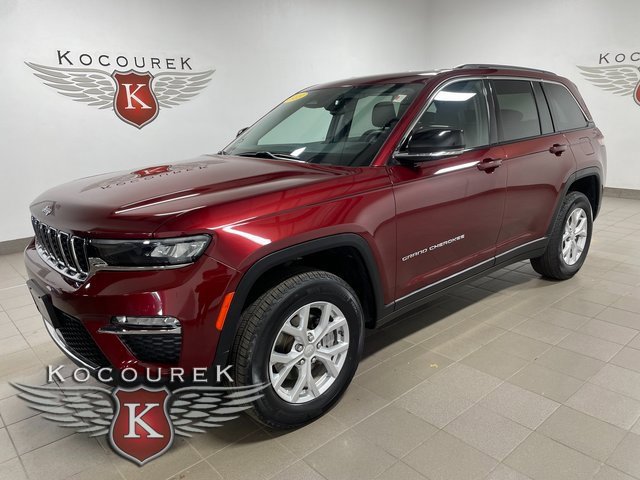 Used 2023 Jeep Grand Cherokee Limited image 3
