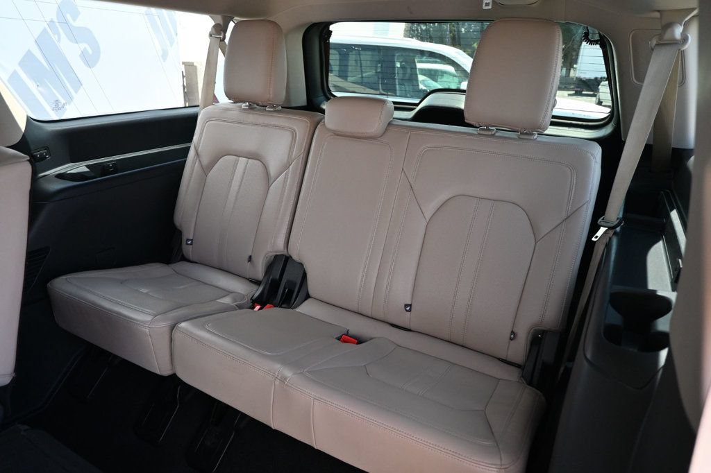 Used 2024 Ford Expedition Max Limited RWD image 21