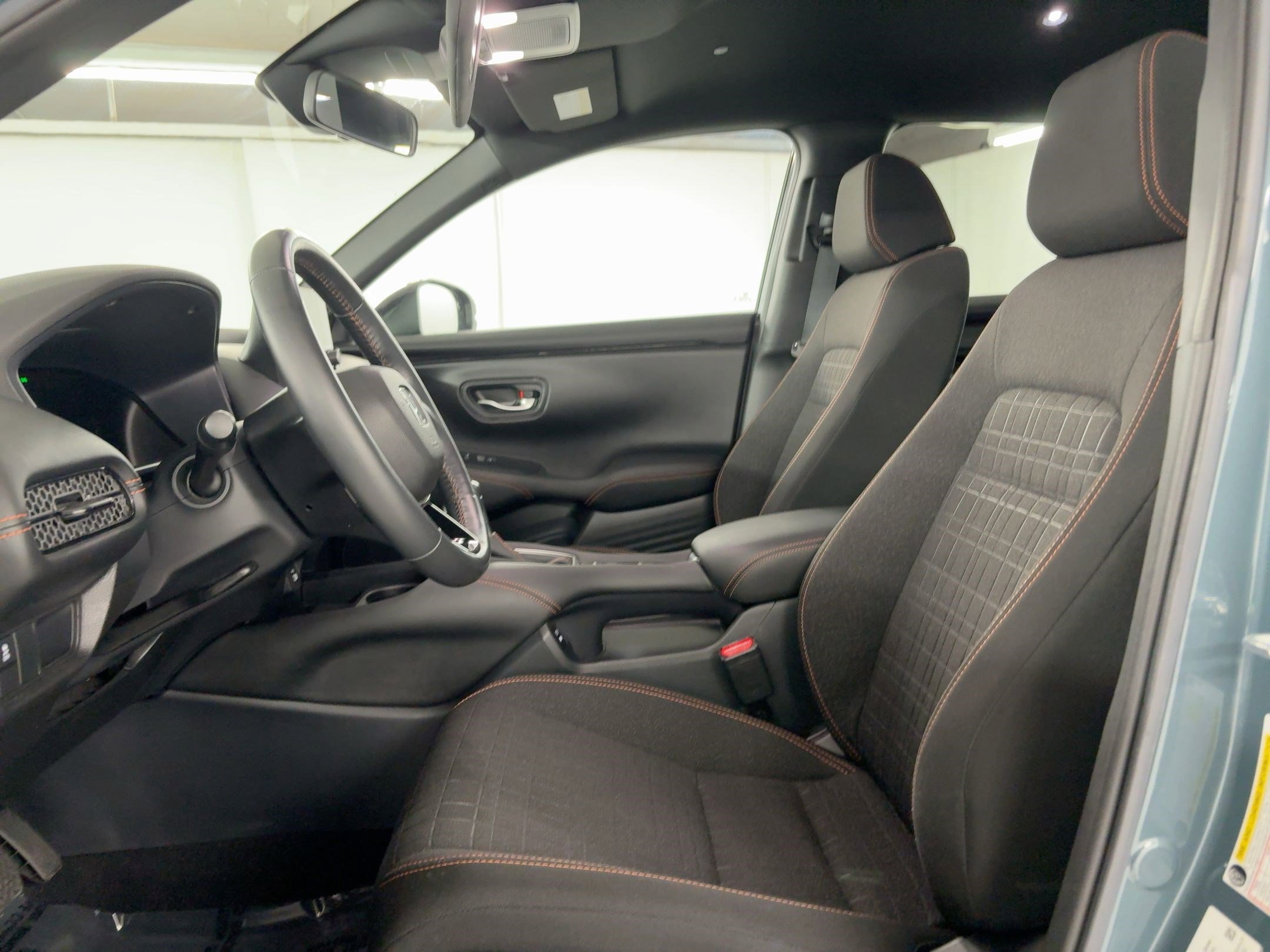 Used 2024 Honda HR-V Sport image 23