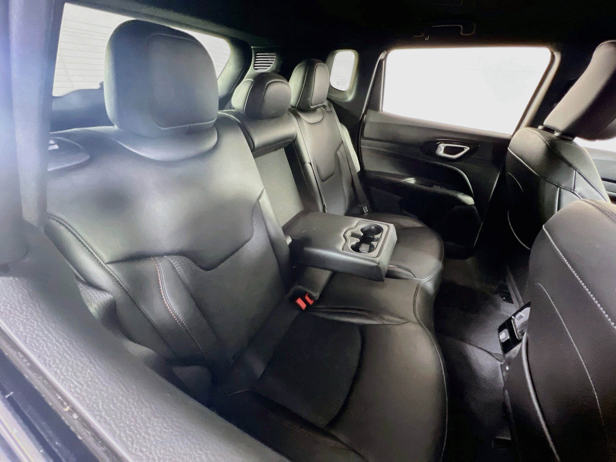 Used 2023 Jeep Compass Trailhawk AWD/4WD image 24